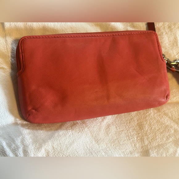 VTG NWT Coach Coral Pink Daisy Wristlet Clutch
